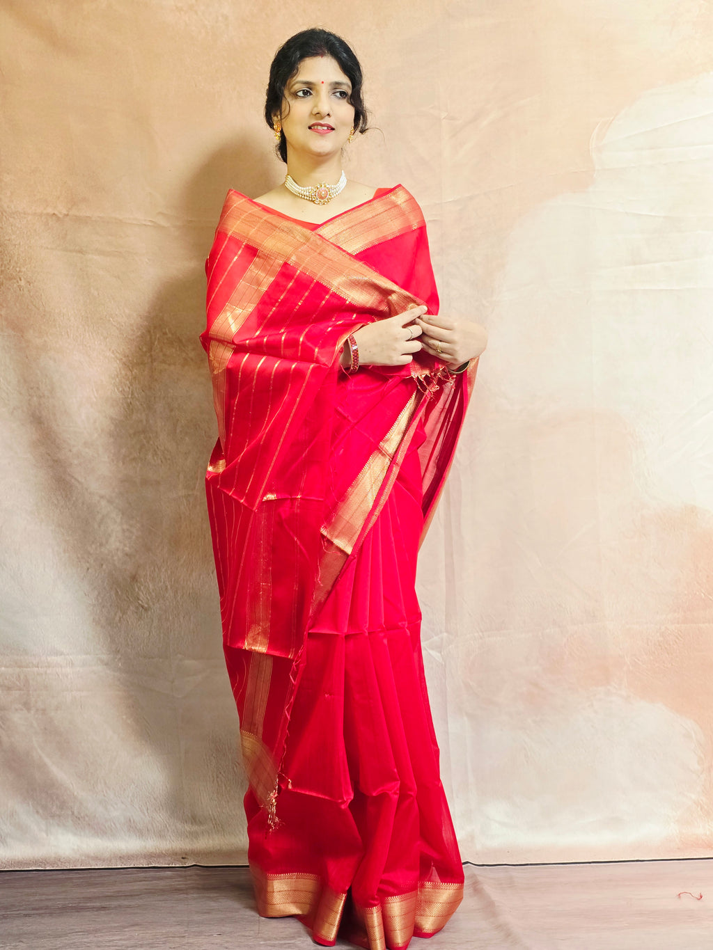 Pure Handloom Maheshwari Saree with Zari Border - Red