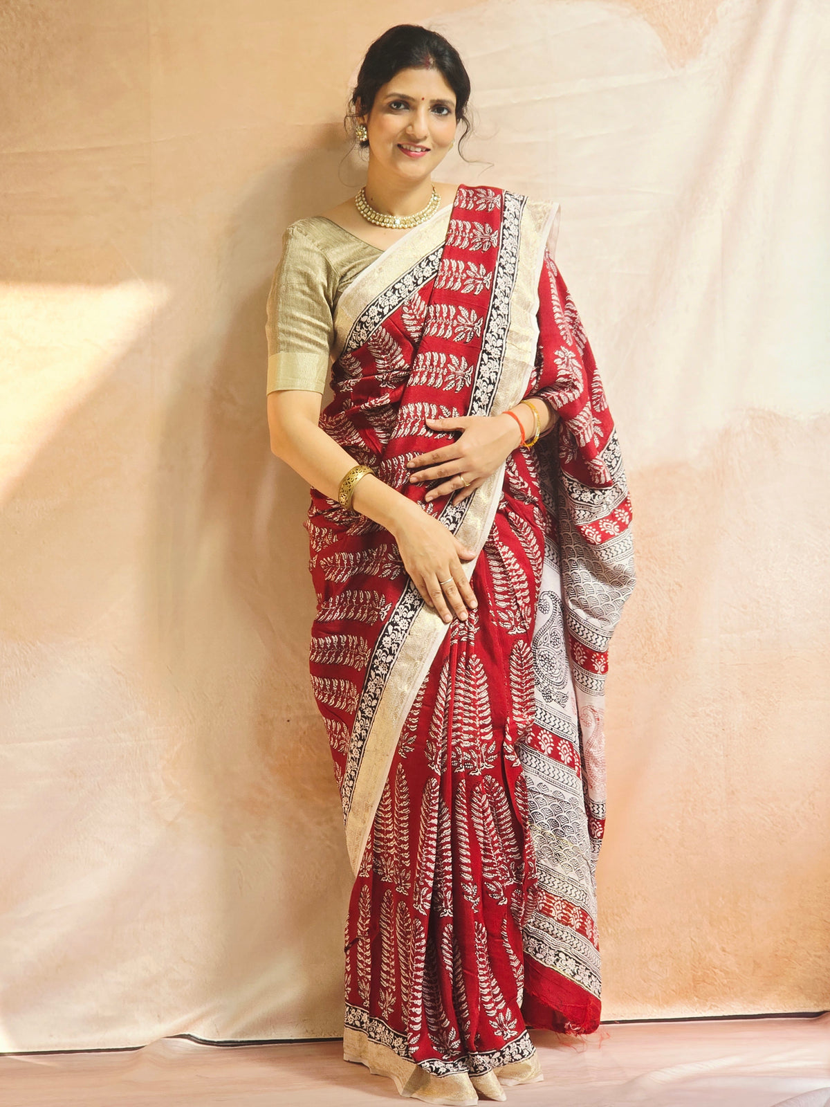 Natural Dyed Bagh Handblock Printed Dola Silk Saree - Red