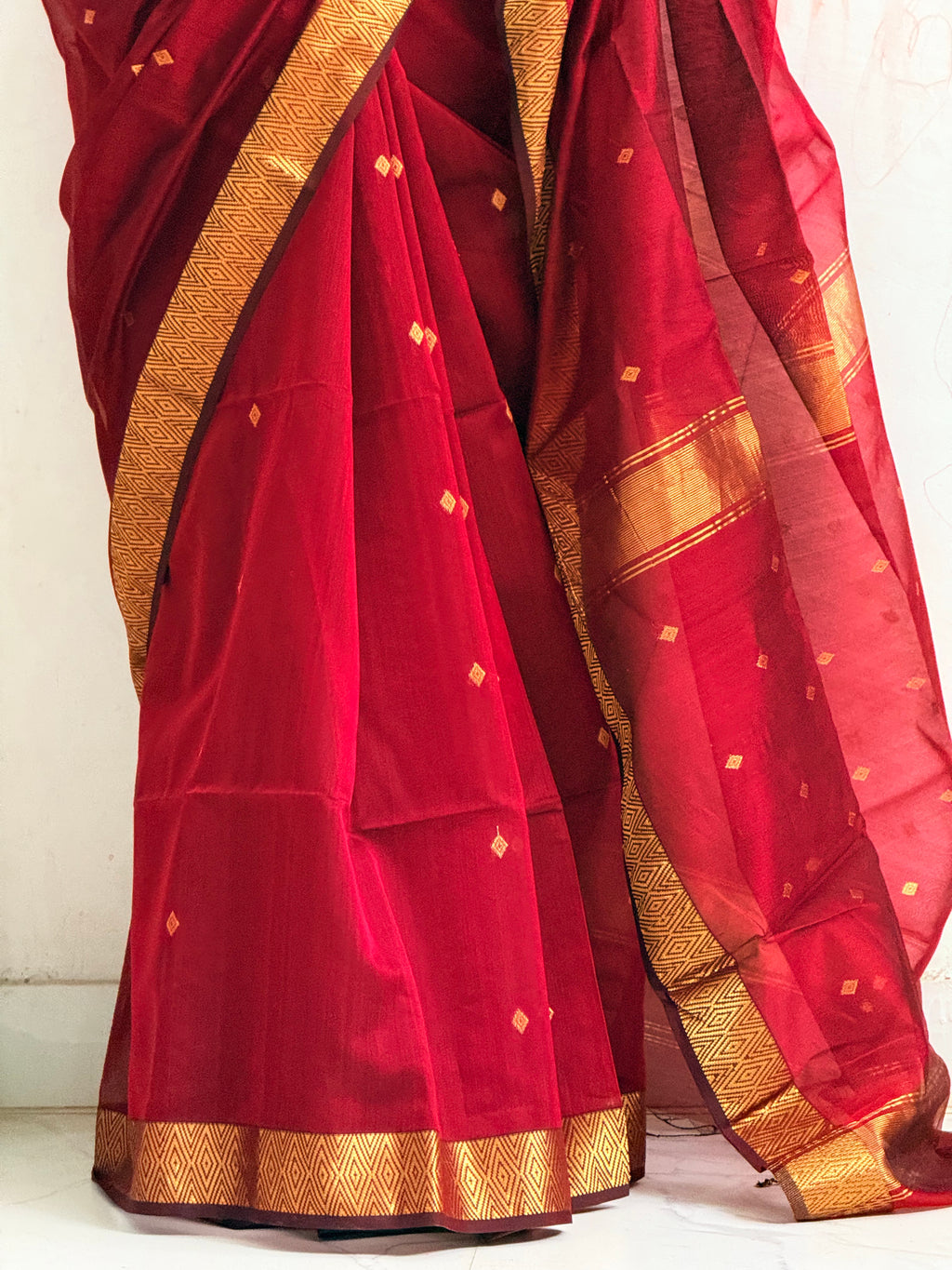 Nayantara Handwoven Maheshwari Saree - Maroon