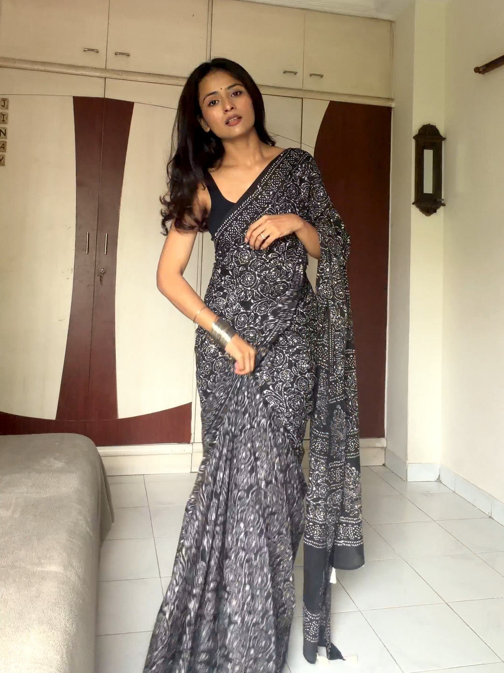 Handcrafted Batik Mul Cotton Saree - Black Floral