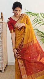 Pure Handwoven Maheshwari Saree Floral Motif - Yellow Maroon