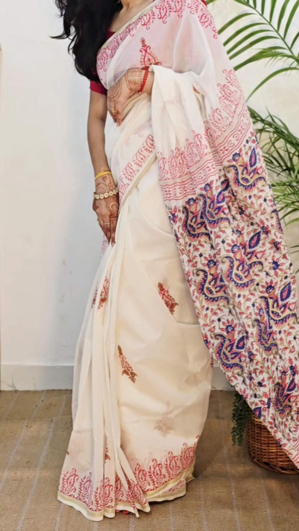 Hand Block Printed Chanderi Silk Cotton Saree with Gold Zari Border – Gold & Pink