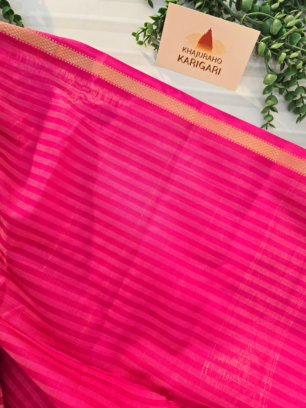 Pure Handwoven Maheshwari Check Saree in Pink & White